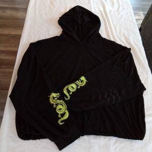 🐉Black goth hoodie with dragons🐉